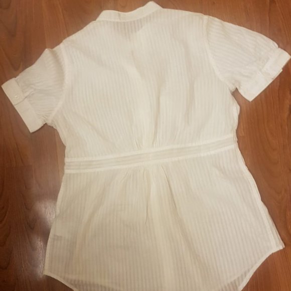 Club Monaco Women Button Down Short Sleeve Shirt - Picture 3 of 5